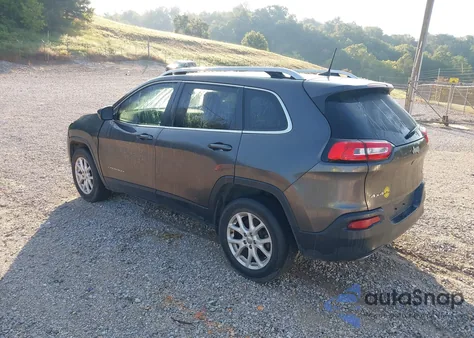 2017 Jeep Cherokee Latitude из США, поврежденный, VIN 1C4PJMCS4HW636607